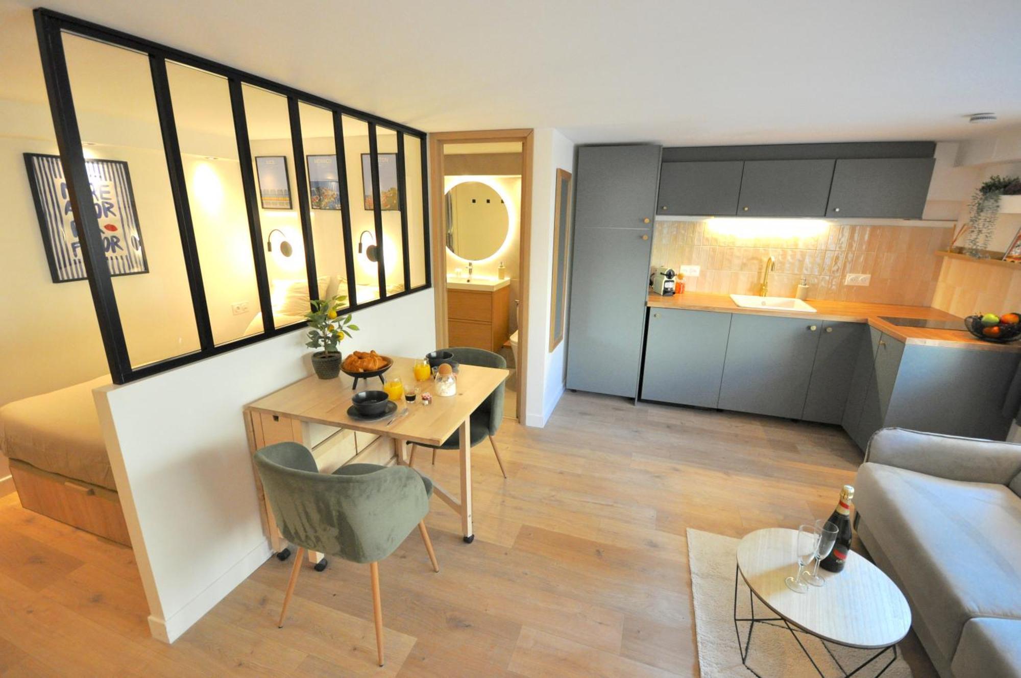 Gp F1 Monaco - - 4 Persons - Hypercenter - Private Parking - Full Renovated - Clim - Fast Wifi - Carre Or - & Sun Appartement Menton