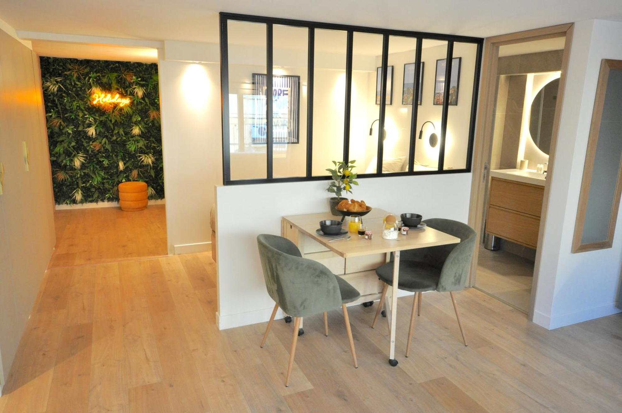 Appartement Gp F1 Monaco - - 4 Persons - Hypercenter - Private Parking - Full Renovated - Clim - Fast Wifi - Carre Or - & Sun