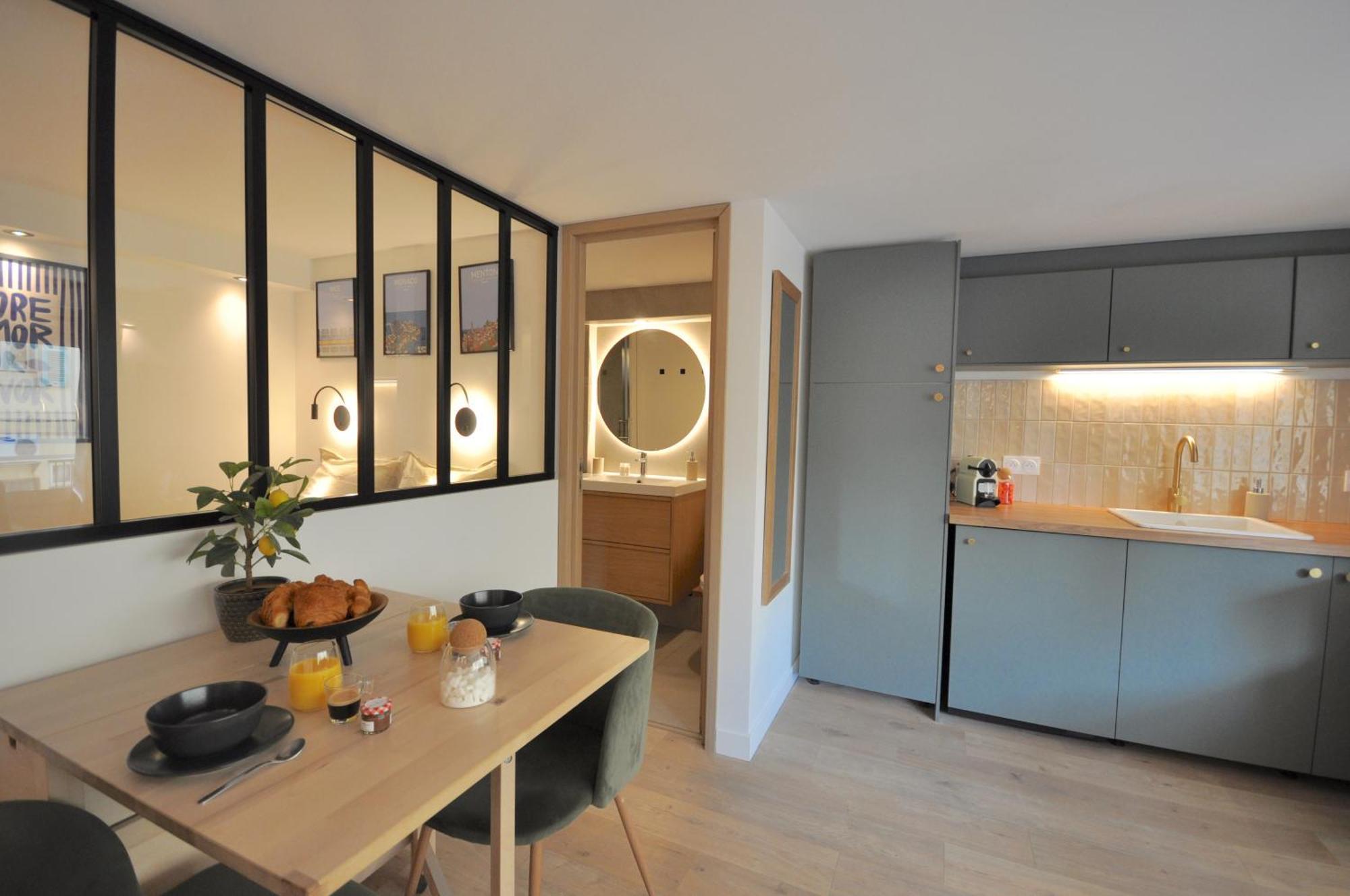 Gp F1 Monaco - - 4 Persons - Hypercenter - Private Parking - Full Renovated - Clim - Fast Wifi - Carre Or - & Sun Appartement *