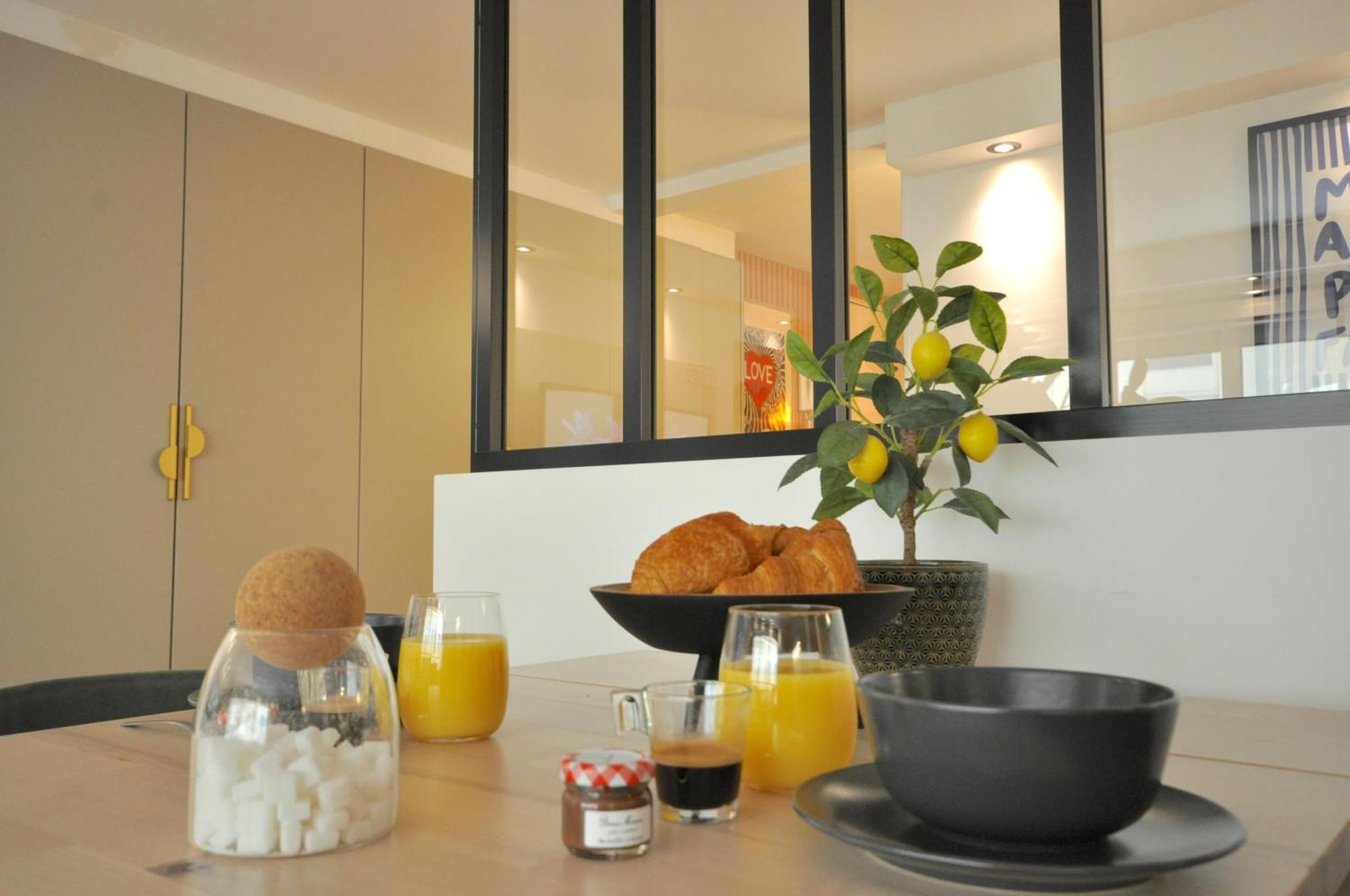 Appartement Gp F1 Monaco - - 4 Persons - Hypercenter - Private Parking - Full Renovated - Clim - Fast Wifi - Carre Or - & Sun Menton