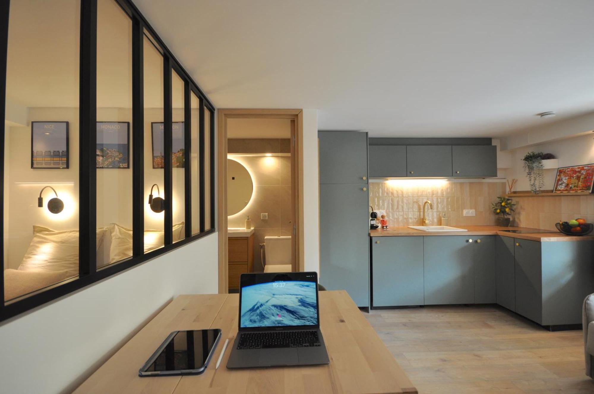 Gp F1 Monaco - - 4 Persons - Hypercenter - Private Parking - Full Renovated - Clim - Fast Wifi - Carre Or - & Sun * Menton